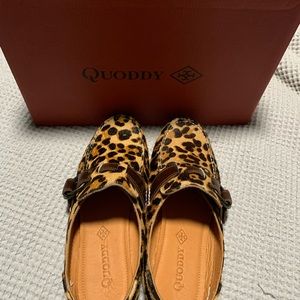 BRAND NEW Quoddy leather mule; calf skin leopard